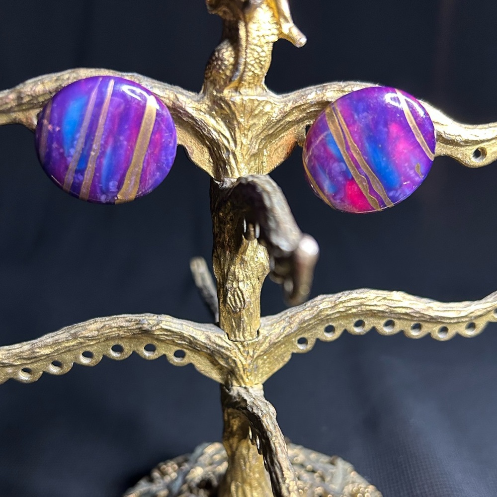 VTG Gorgeous 80s Purple Pierced Disc Earrings. Unbranded.